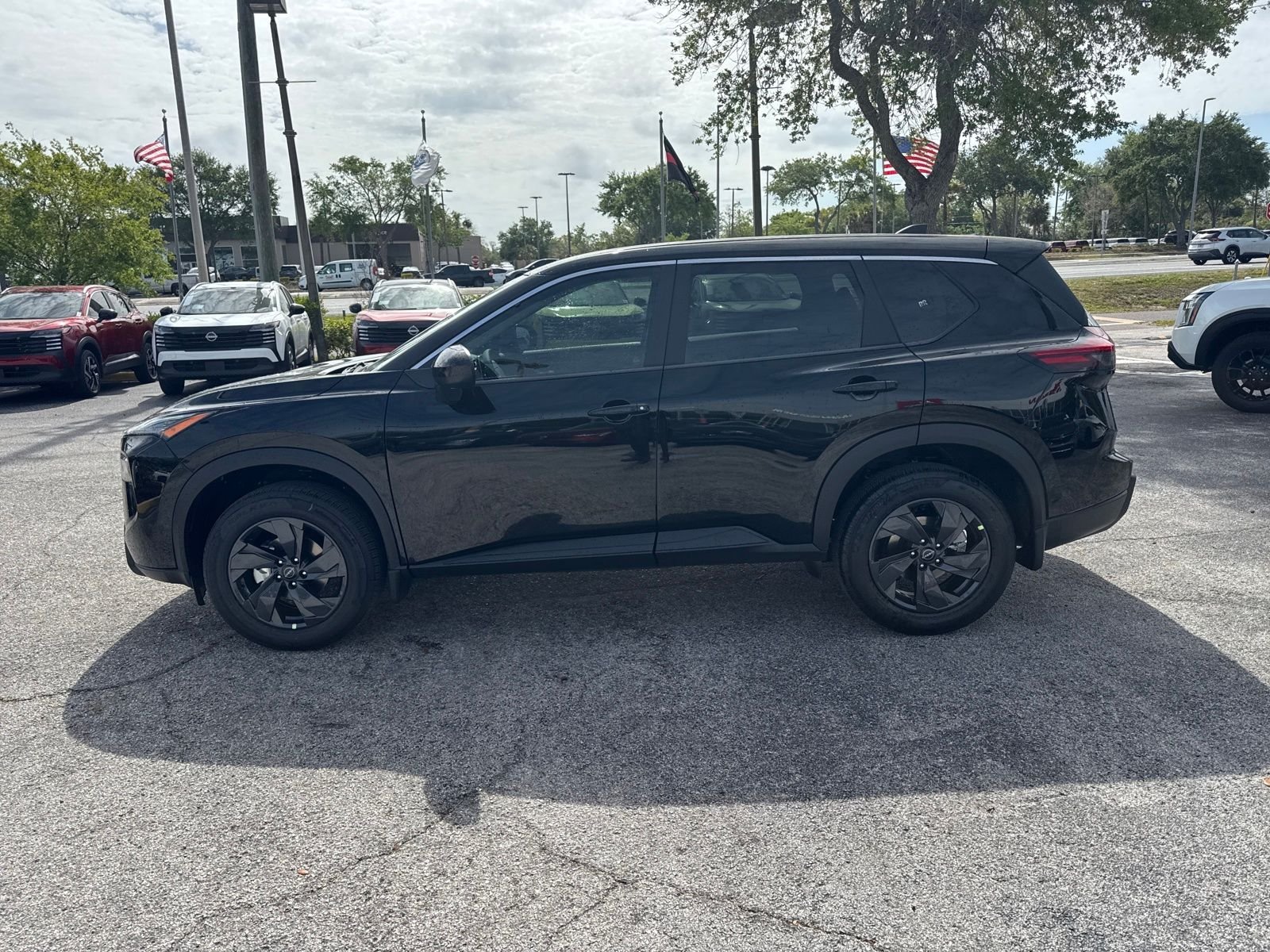 New 2026 Nissan Rogue SV 4D Sport Utility