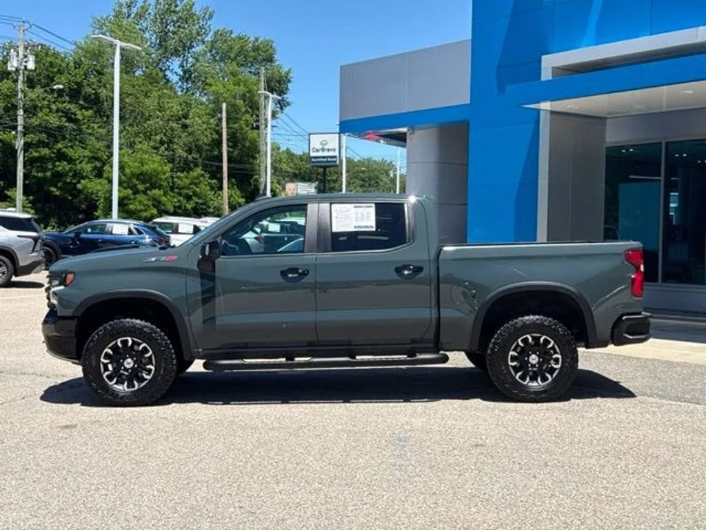 2025 Chevrolet Silverado 1500 ZR2 - Photo 36