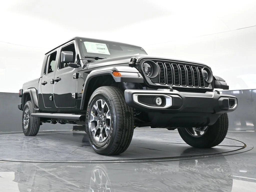 New 2026 Black Clear-Coat Exterior Paint Jeep Sahara image 58
