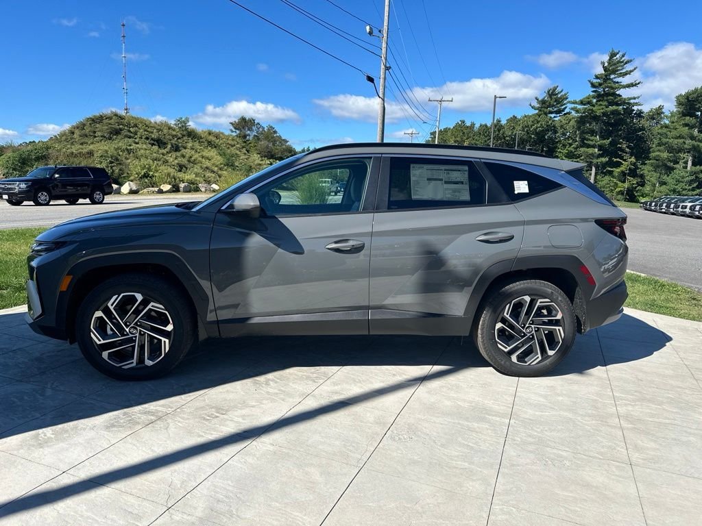 New 2026 Gray Hyundai SEL Plus image 3
