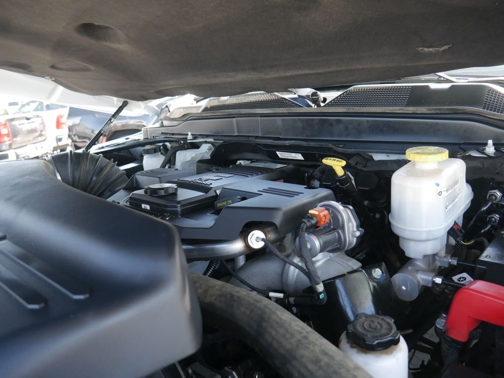 Used 2024 White Ram SLT image 15