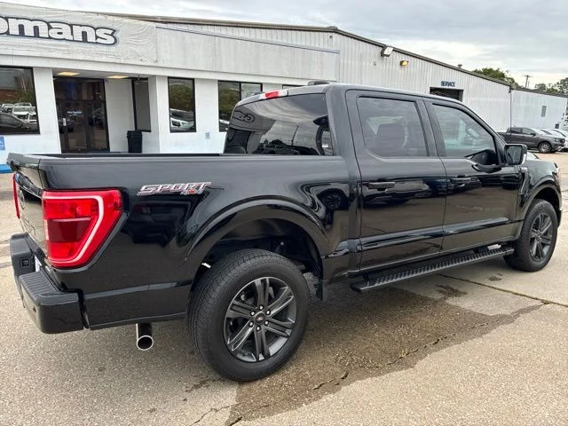 Certified Used 2023 Agate Black Metallic Ford XLT image 13