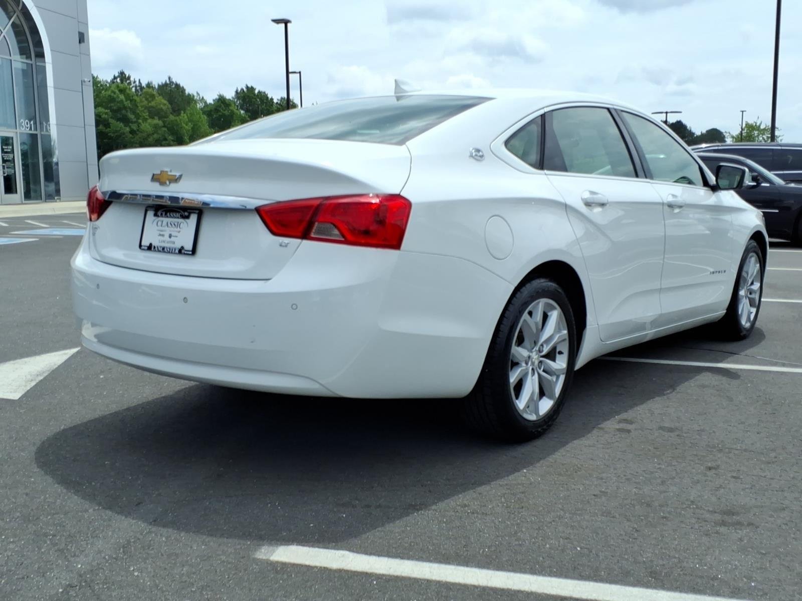 Used 2016 Summit White Chevrolet LT image 2