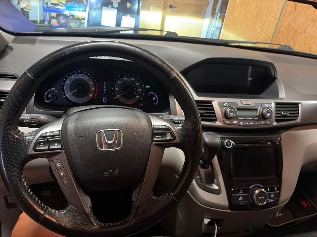 Used 2015  Honda EX-L image 6