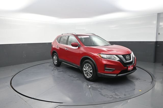 Used 2017 Red Nissan SV image 26