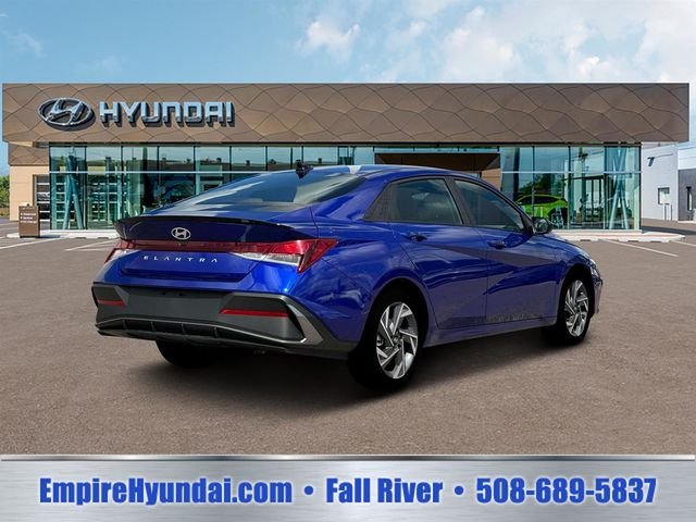 2025 Hyundai Elantra SEL - Photo 7