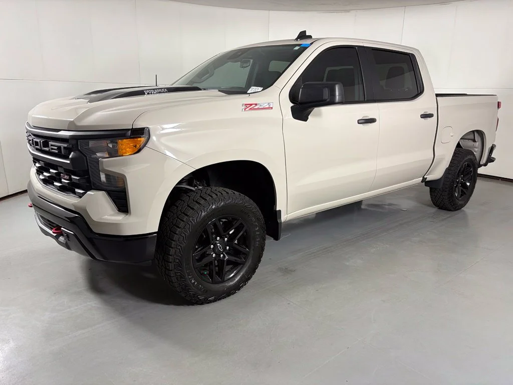 Certified Used 2026 White Sands Chevrolet Custom Trail Boss image 5