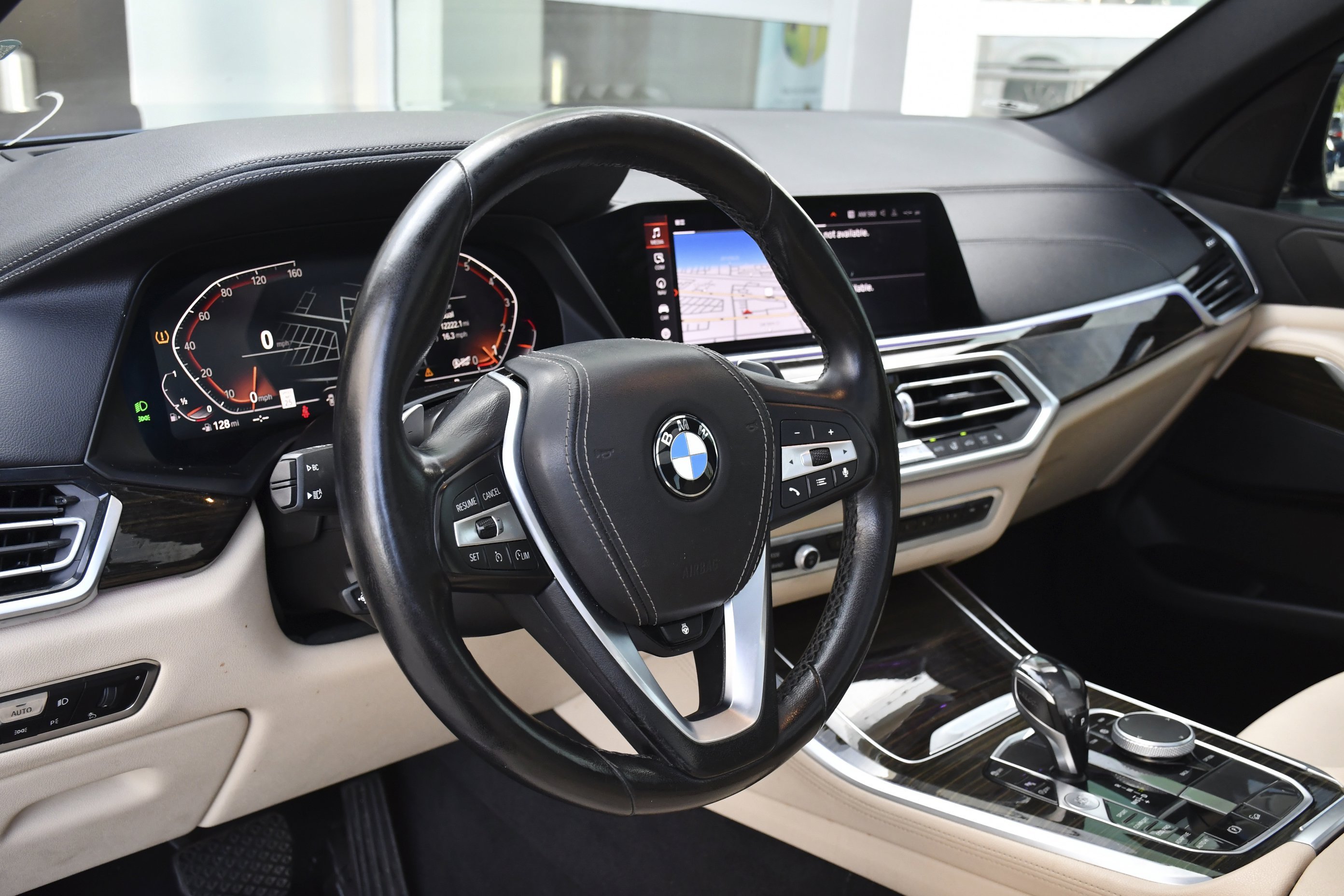 Used 2019 Phytonic Blue Metallic BMW xDrive40i image 20