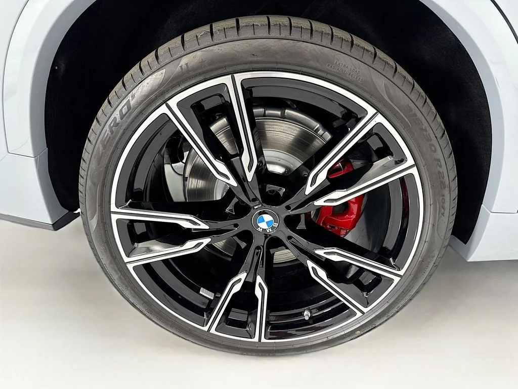 New 2026 Gray BMW M60i image 32