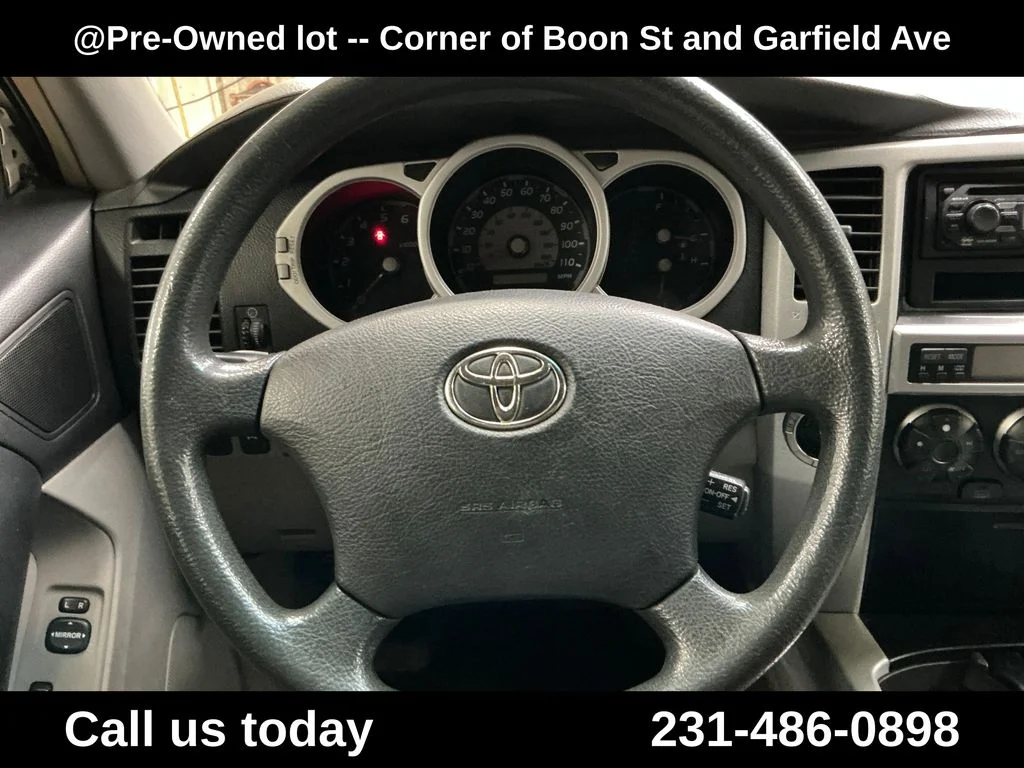 Used 2003  Toyota SR5 image 19