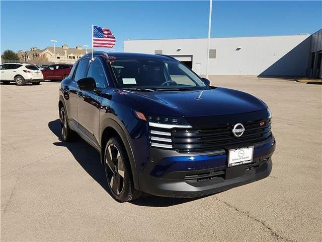 New 2026 RAY Deep Blue Nissan SR Front-Wheel Drive image 4