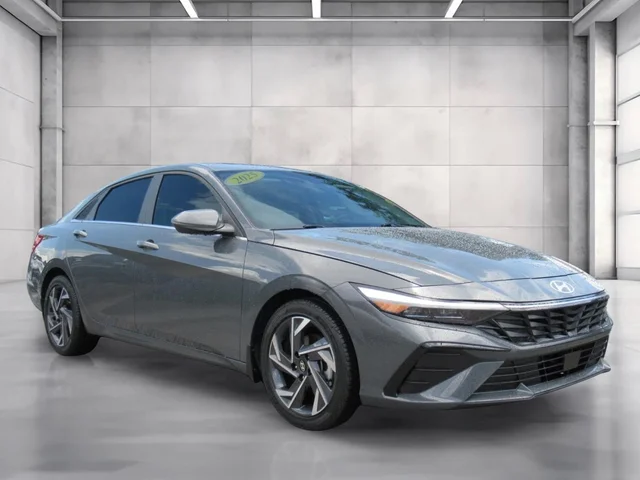 2025 Hyundai Elantra Limited