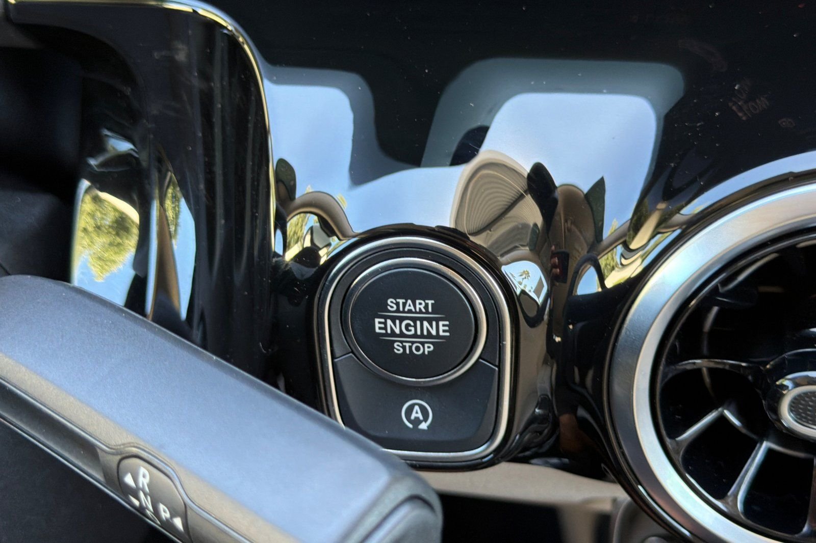 Certified Used 2026 White Mercedes-Benz GLA 250 image 23