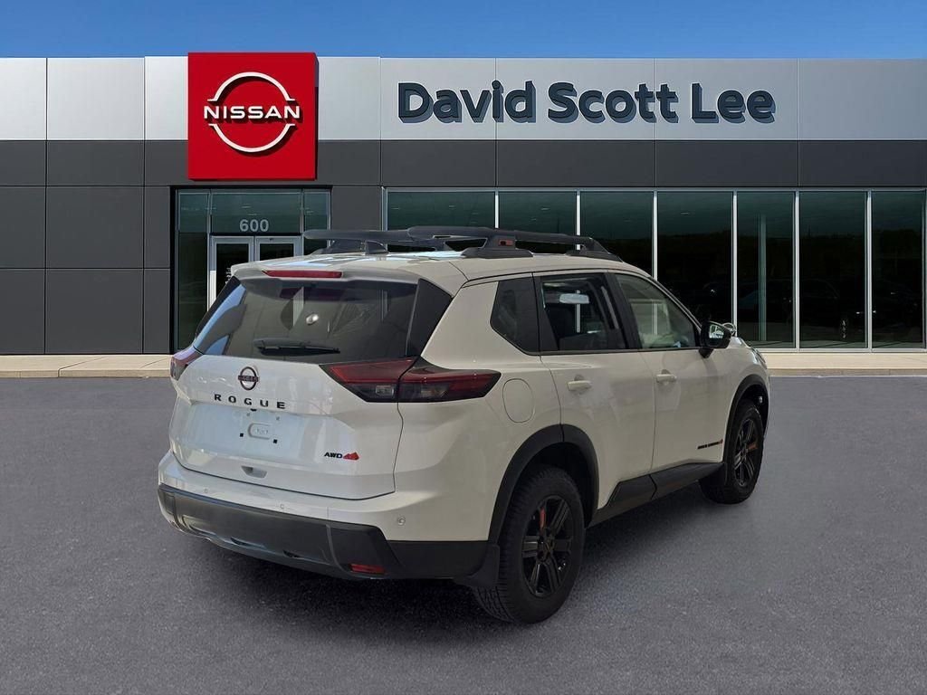 New 2026 Everest White Pearl TriCoat Nissan Rock Creek® image 5
