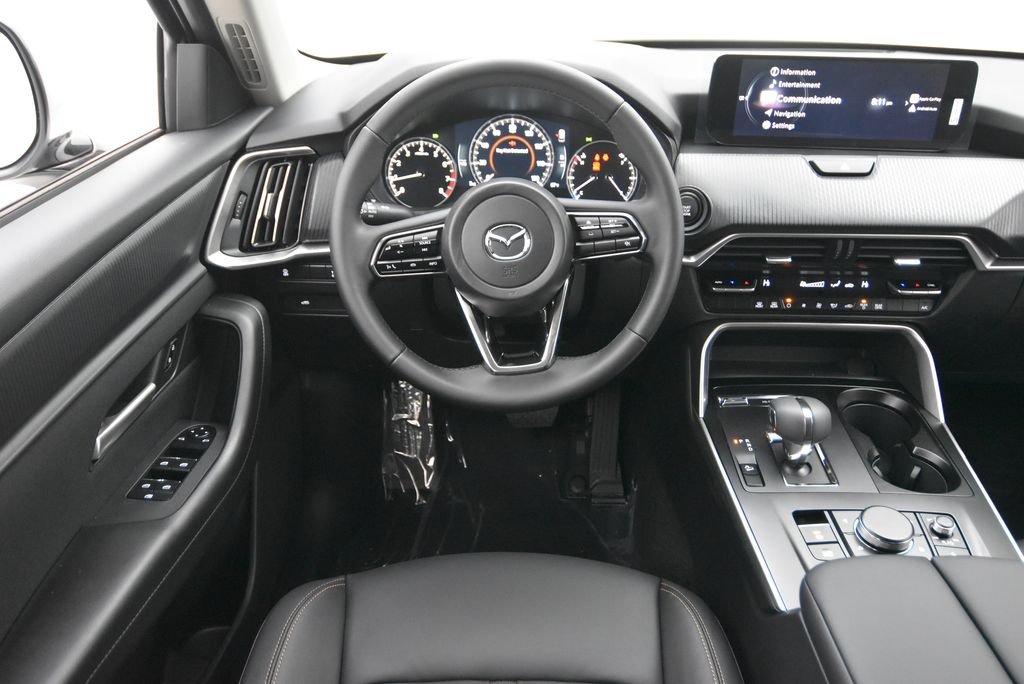 Certified Used 2025 White Mazda 3.3 Turbo Select image 25