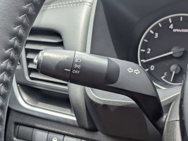 Used 2023 Gray Nissan SV image 28