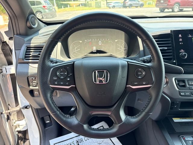 Used 2023  Honda EX-L image 33