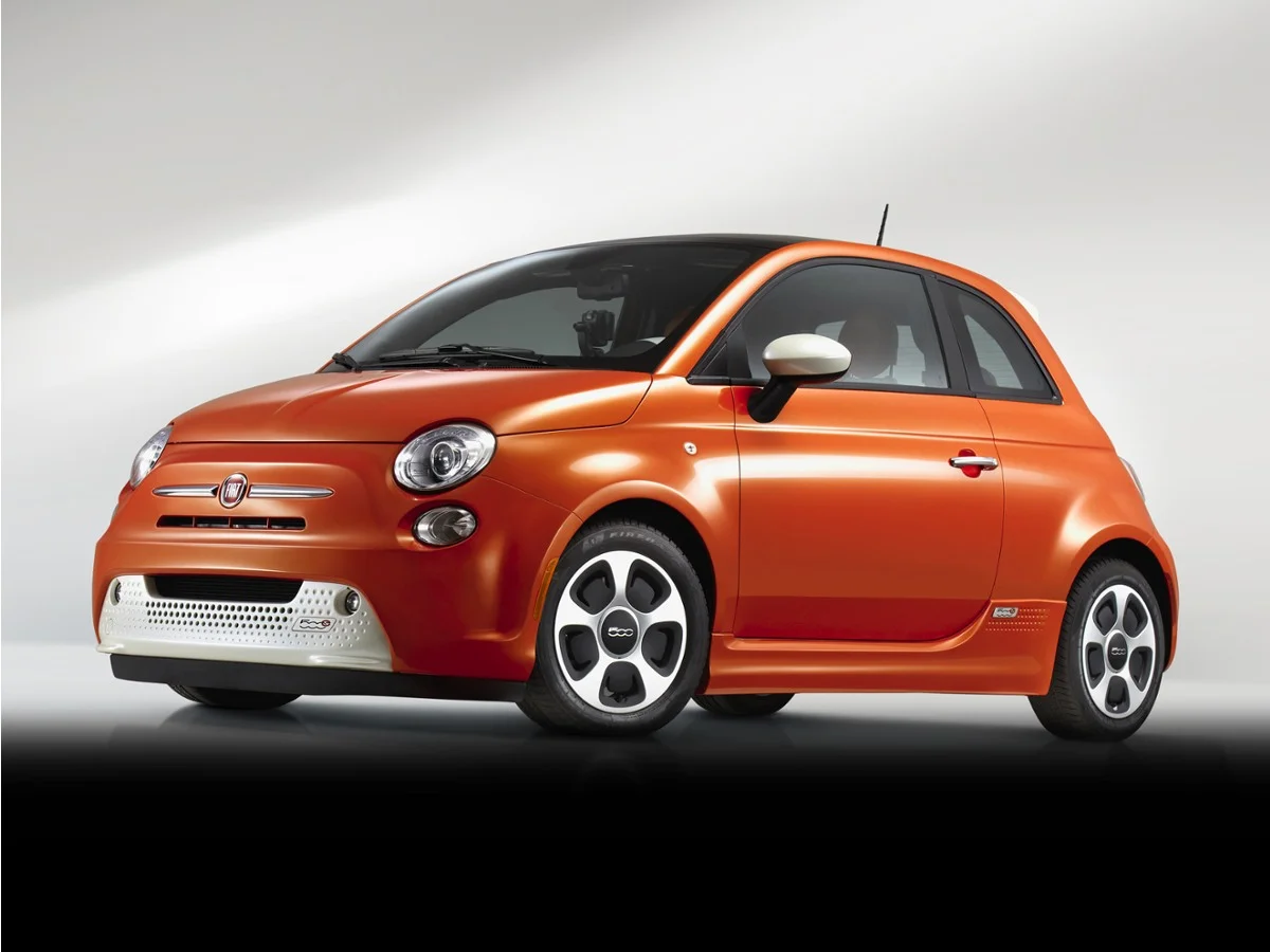 2014 FIAT 500e Battery Electric's photo