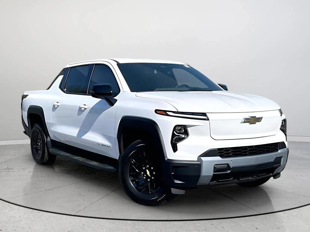 2026 Chevrolet Silverado EV LT Extended Range's photo