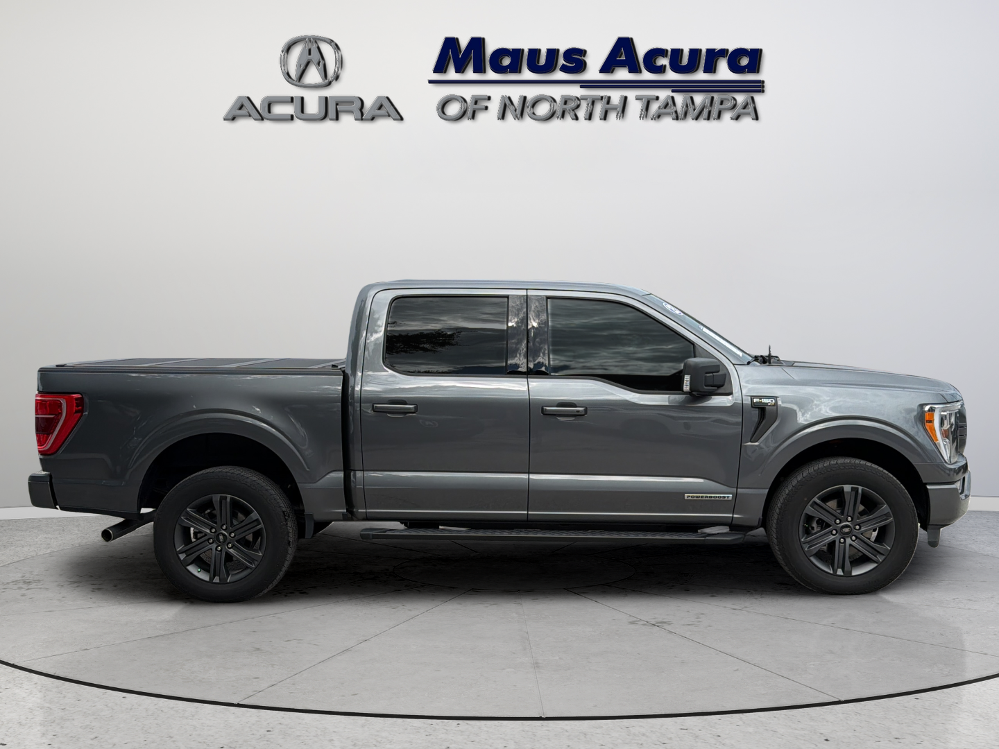 Used 2023 Gray Metallic Ford XLT image 13