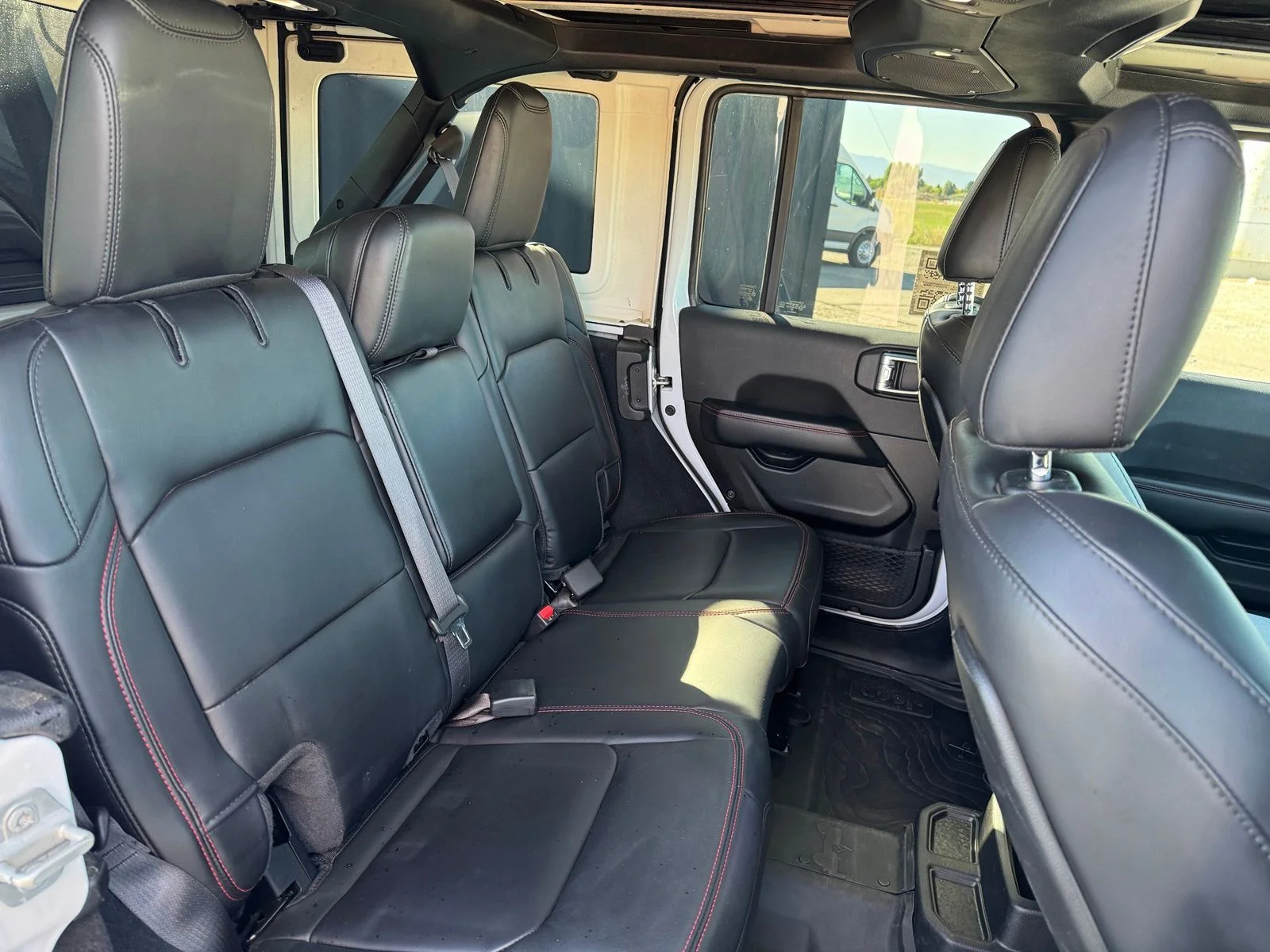 Used 2024 White Jeep Rubicon X image 13