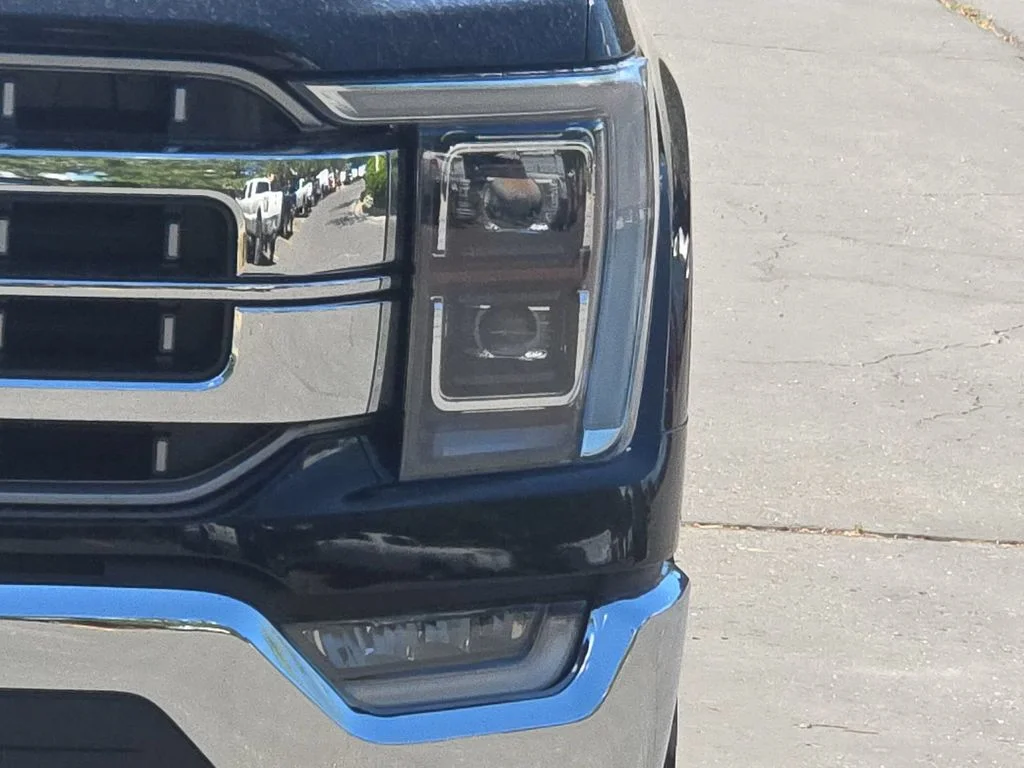 Used 2021 Black Ford Lariat image 16