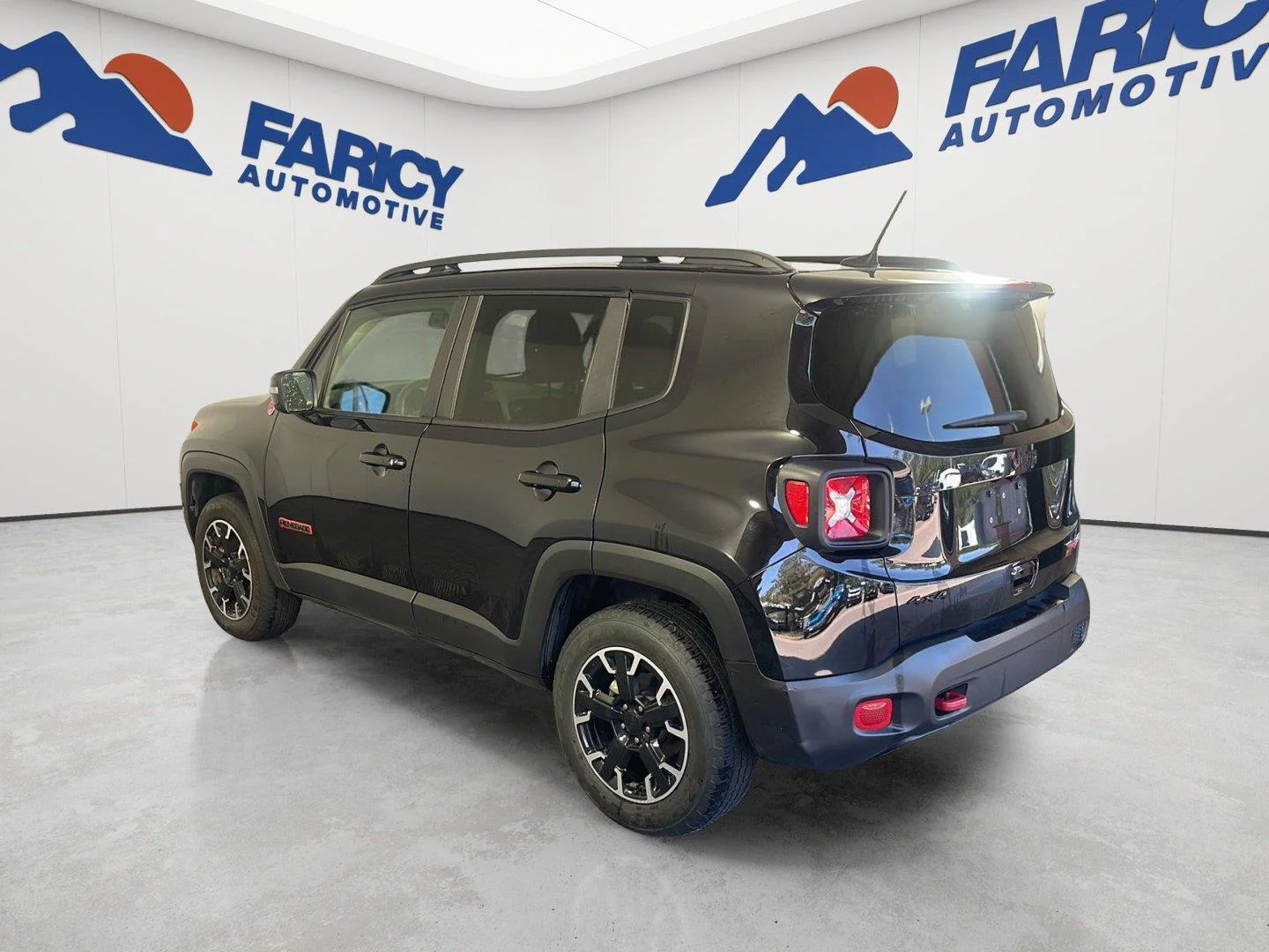 Used 2023 Black Clearcoat Jeep Trailhawk image 10