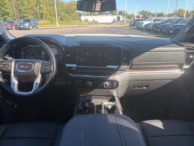 Used 2023 SUMMIT WHITE GMC SLT image 15