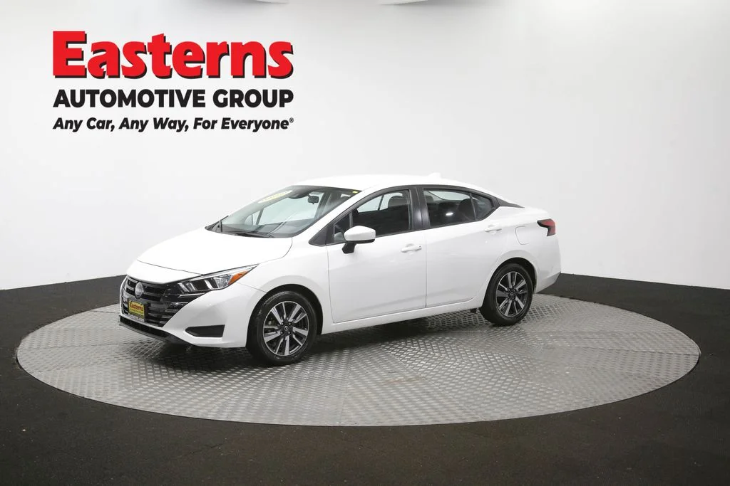 Used 2024 White Nissan 1.6 SV image 55