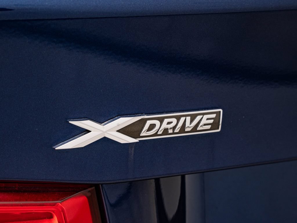 Used 2016 Mediterranean Blue Metallic BMW 328i xDrive image 19