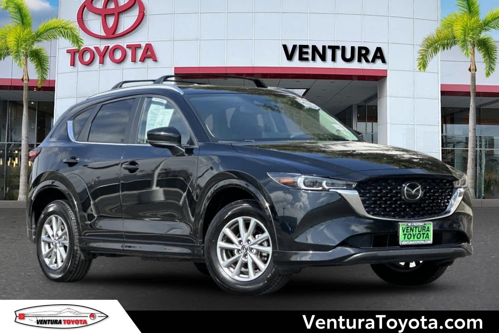 2024 Mazda CX-5 S Preferred package Auto AWD's photo