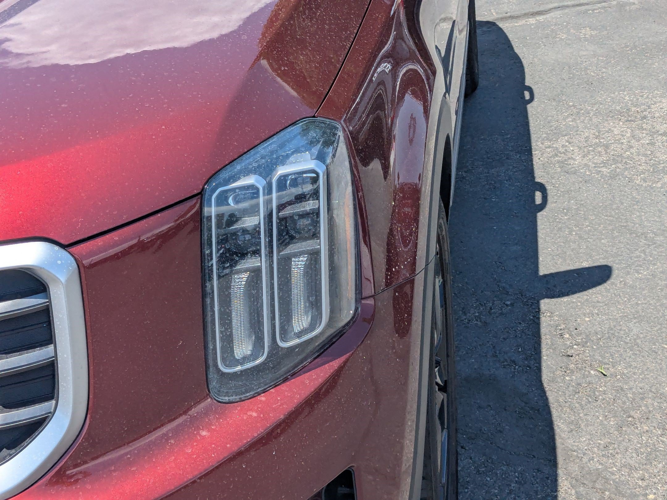 Used 2024 Dawning Red Kia S image 11