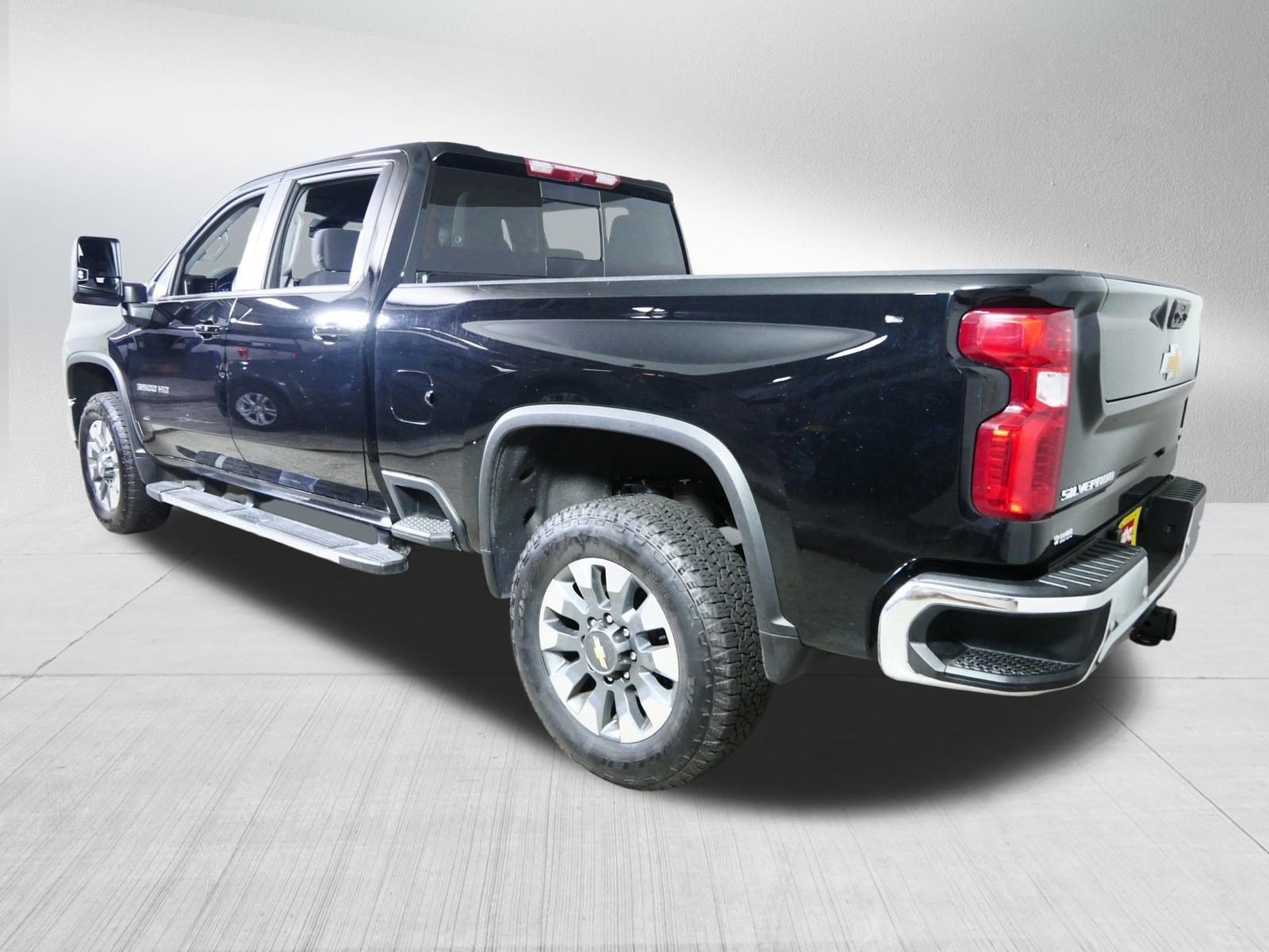 Used 2024 Black Chevrolet LT image 5