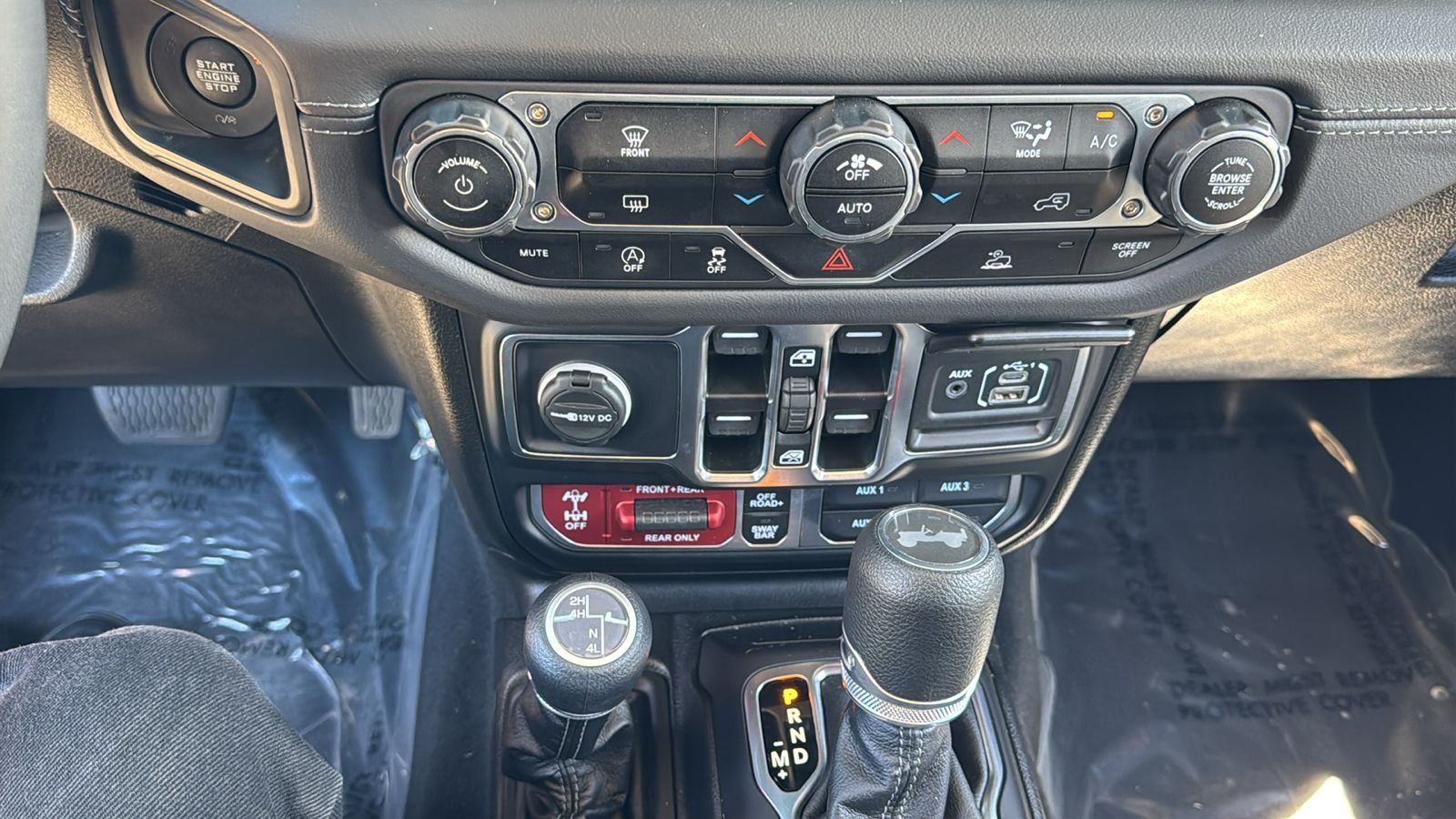 Used 2025 Red Jeep Rubicon image 29