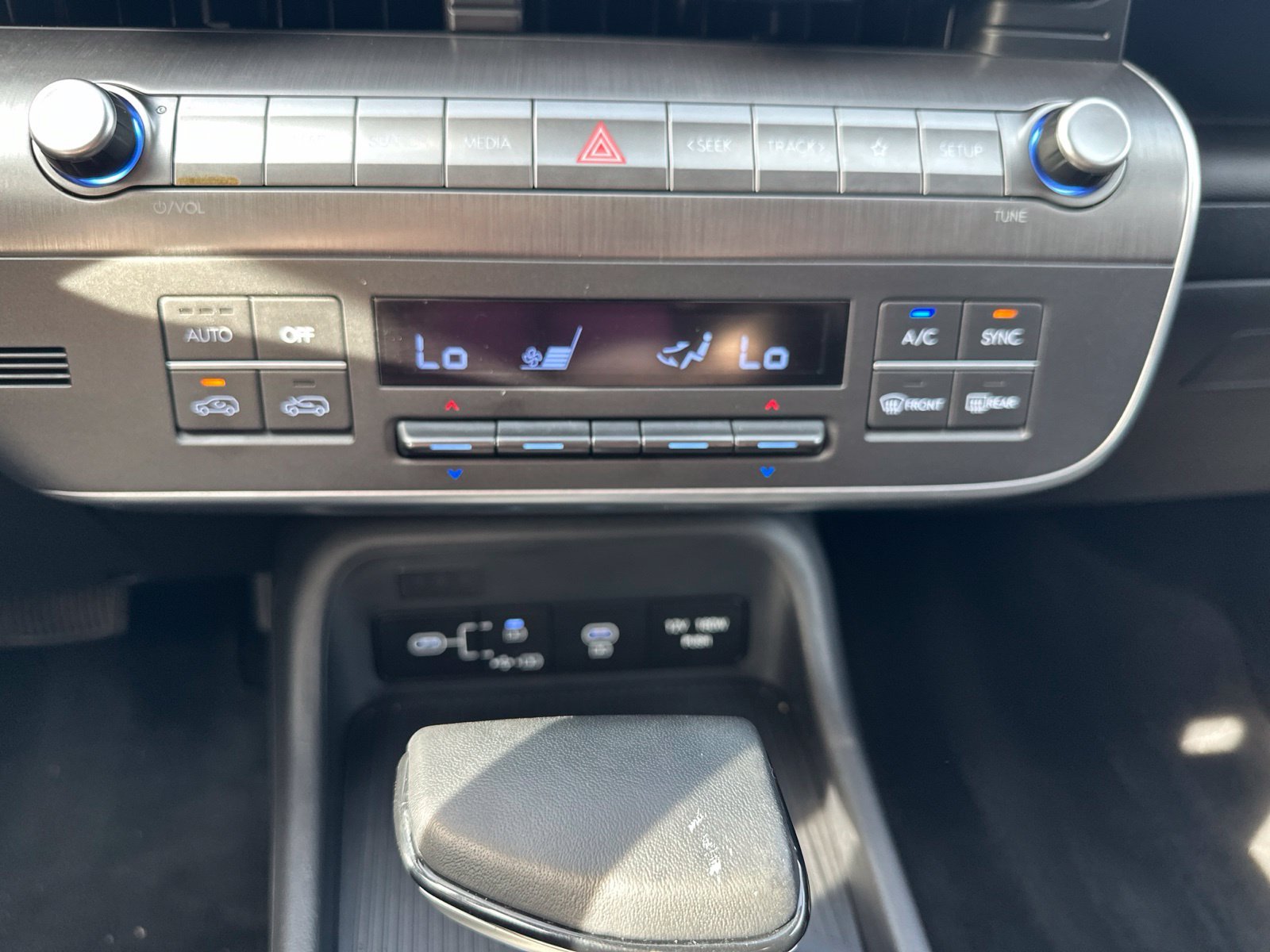 Certified Used 2025 Black Hyundai SEL image 60