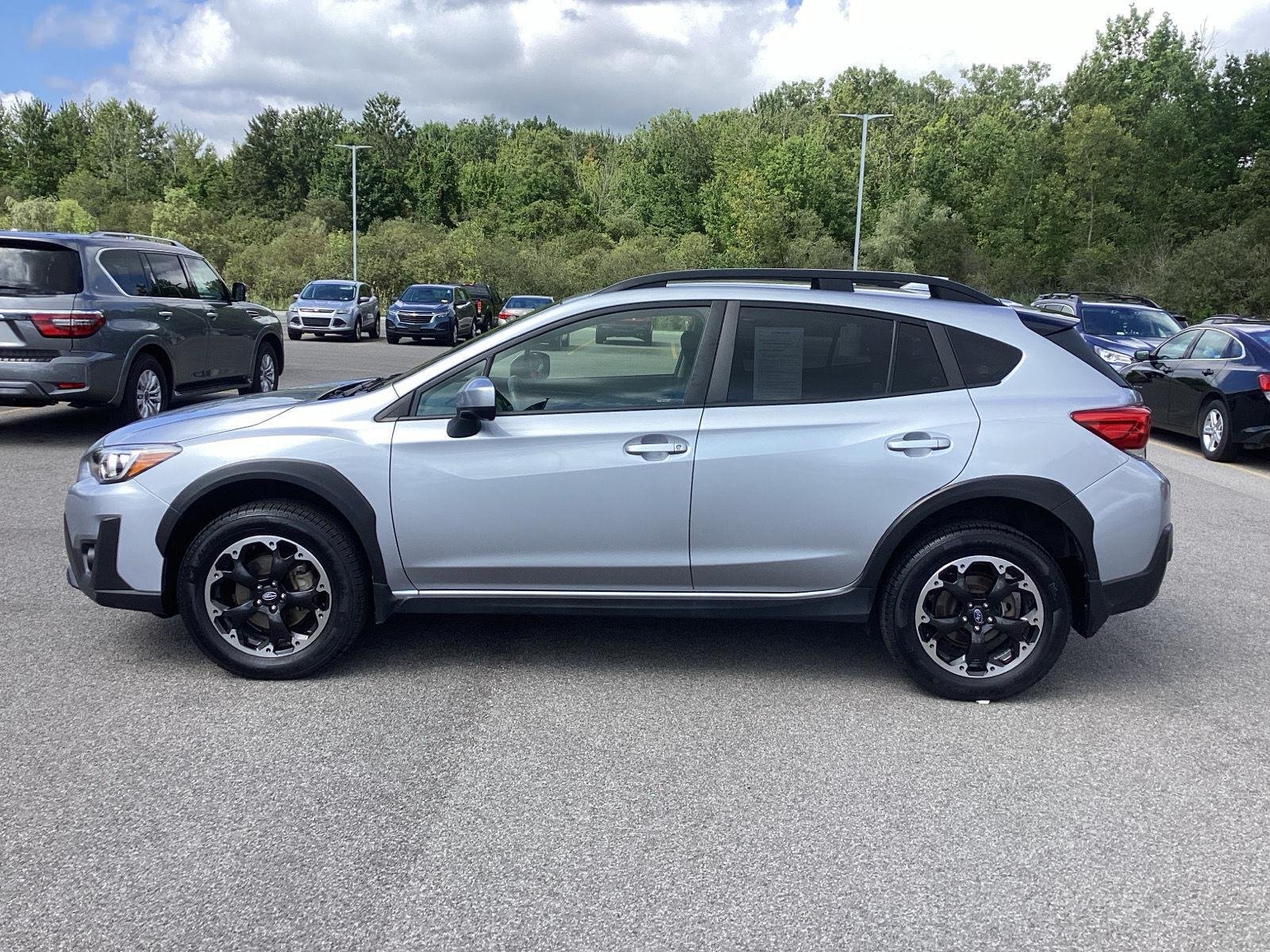 Certified Used 2023 Ice Silver Metallic Subaru Premium image 4