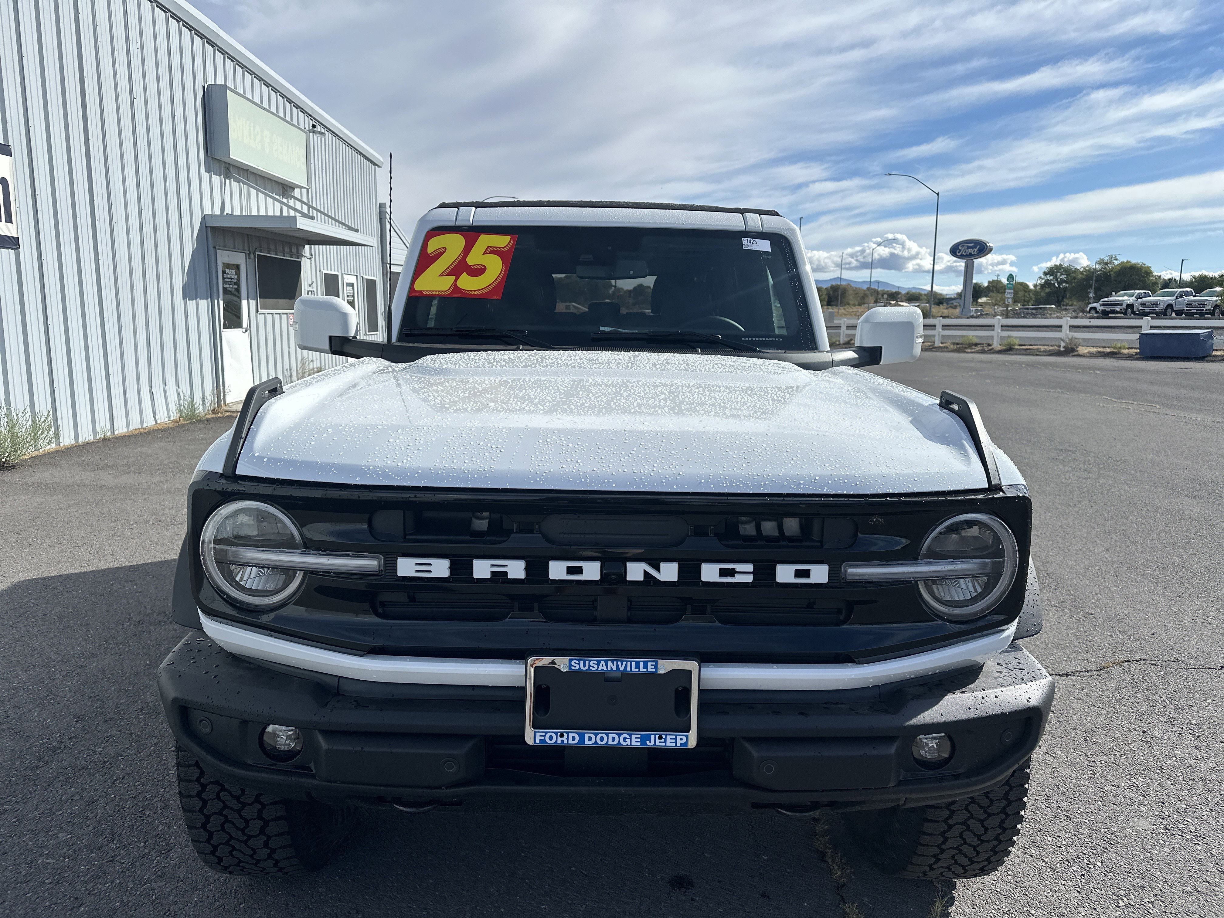 2025 Ford Bronco 4-Door Outer Banks - Photo 8