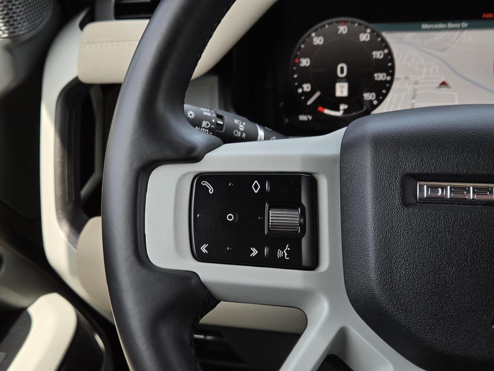 Used 2023  Land Rover X-Dynamic SE image 20