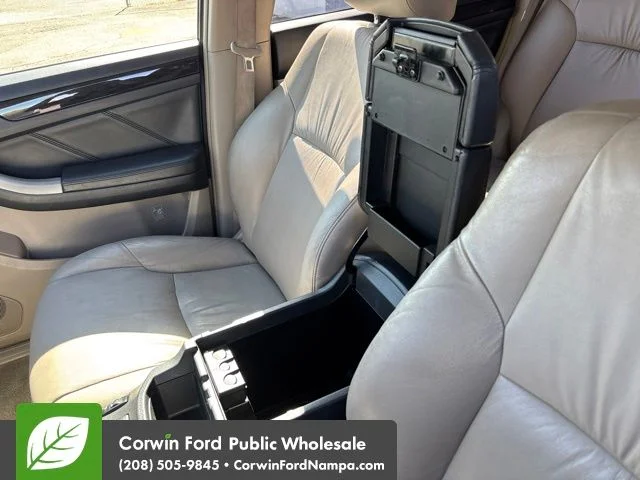 Used 2007 White Toyota Limited image 23