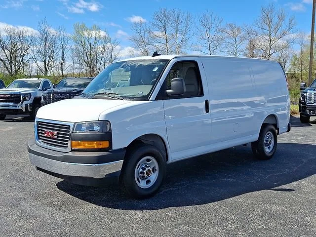 New 2025 Summit White GMC Work Van image 3