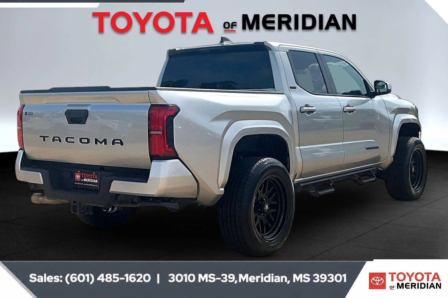 Used 2025 Celestial Silver Metallic Toyota SR5 image 11