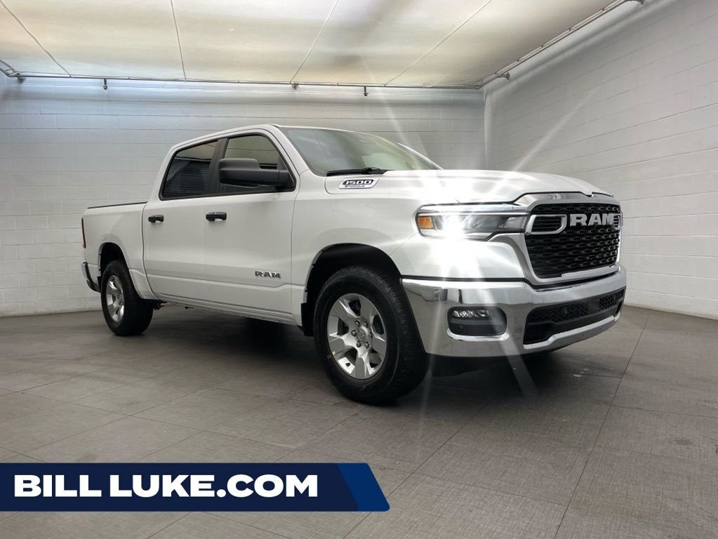 New 2026 Bright White Clear-Coat Exterior Paint RAM Big Horn/Lone Star image 1