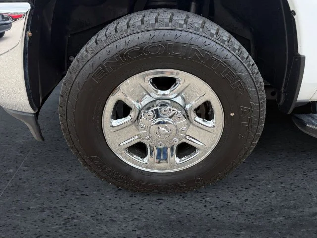 Used 2019 Bright White Clearcoat Ram Big Horn image 9