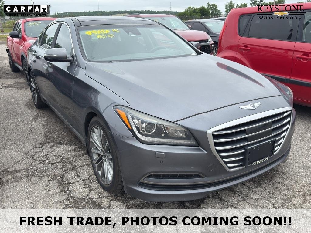 2015 Hyundai Genesis 3.8 AWD's photo