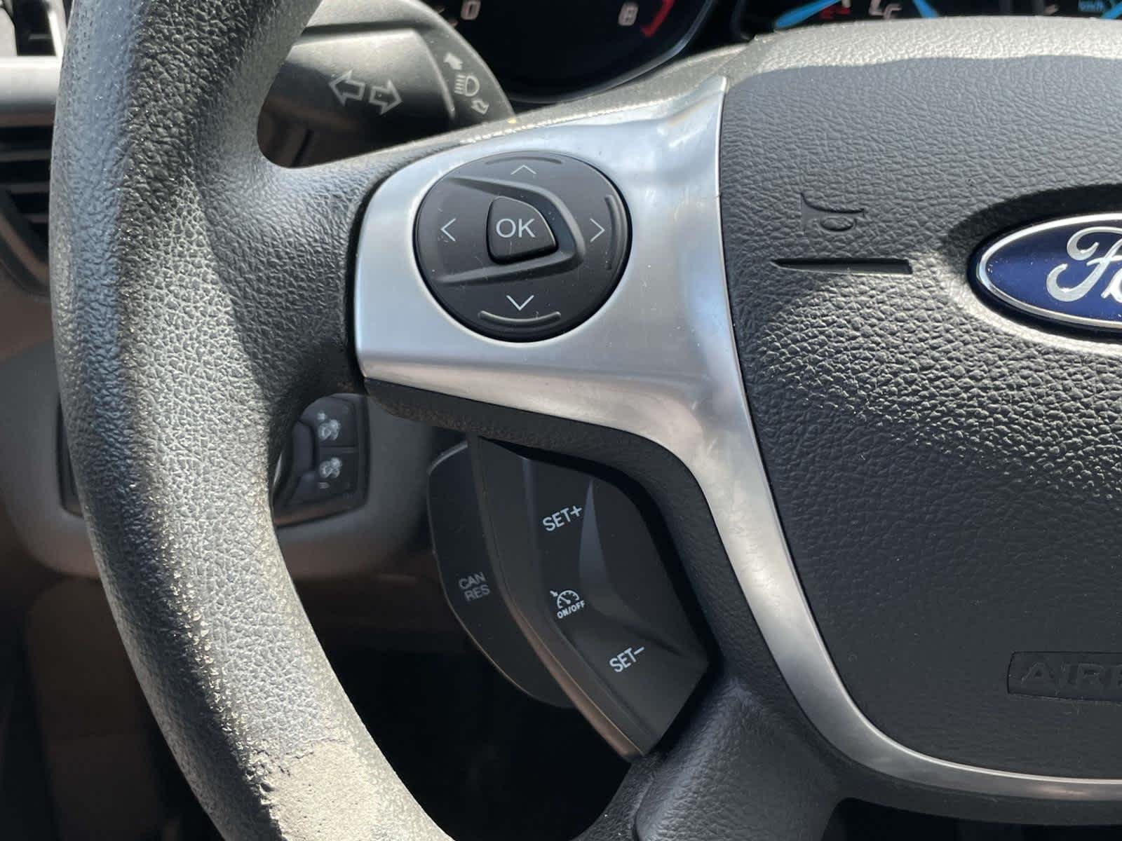 Used 2014 Ruby Red Tinted Clearcoat Ford SE image 31