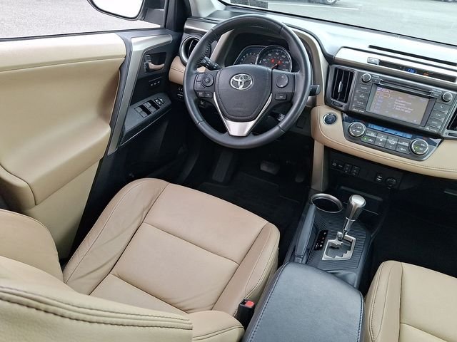 Used 2013 White Toyota Limited image 15