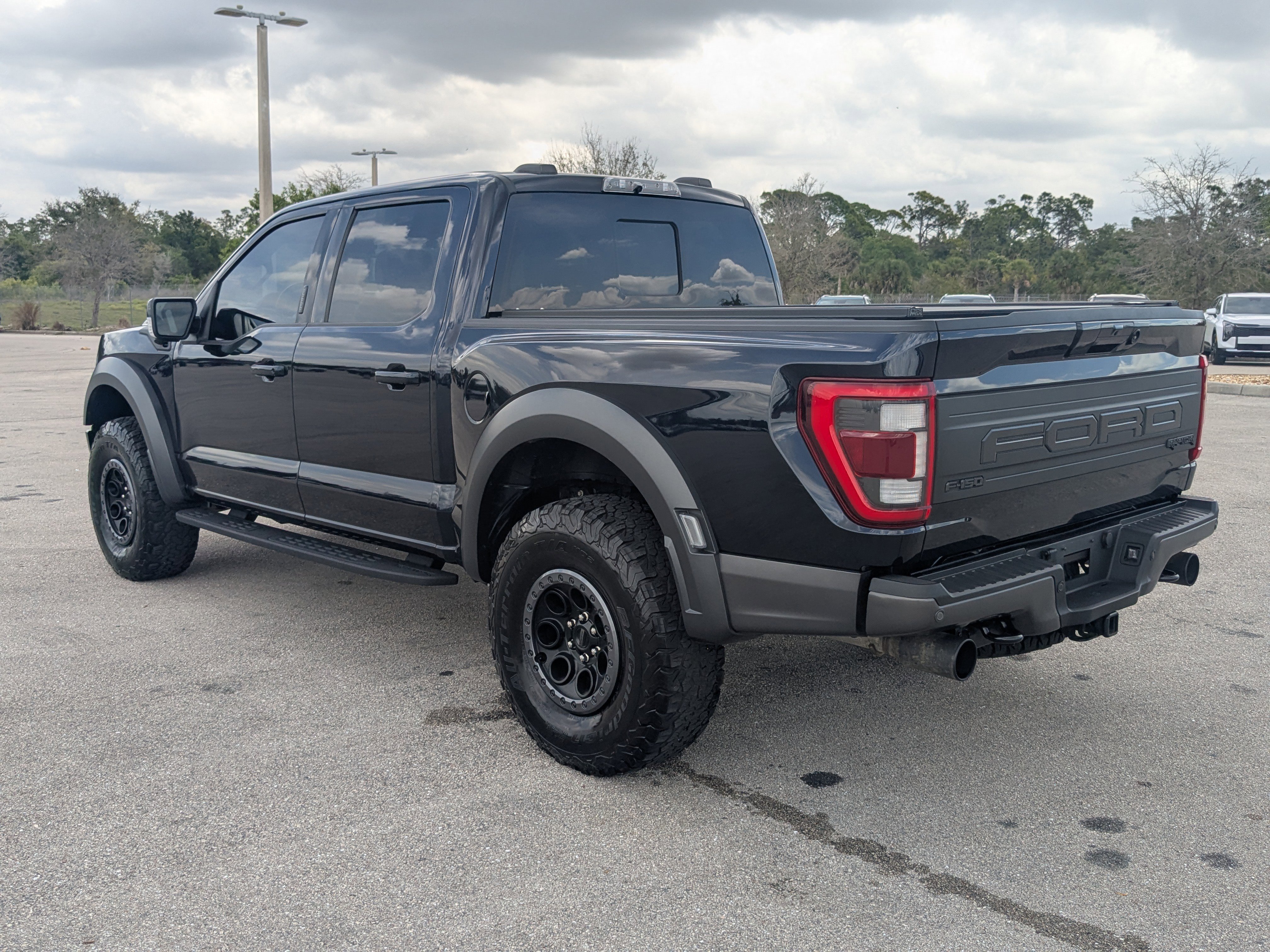 Used 2021 Antimatter Blue Metallic Ford Raptor image 7