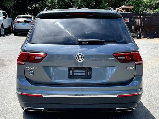 Used 2021 Gray Volkswagen 2.0T SE image 5