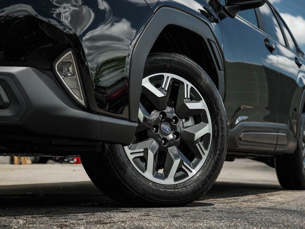 New 2026 CRYSTAL BLACK SILICA Subaru Premium image 6