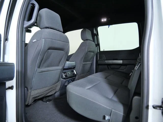 Used 2023 White Ford XLT image 17